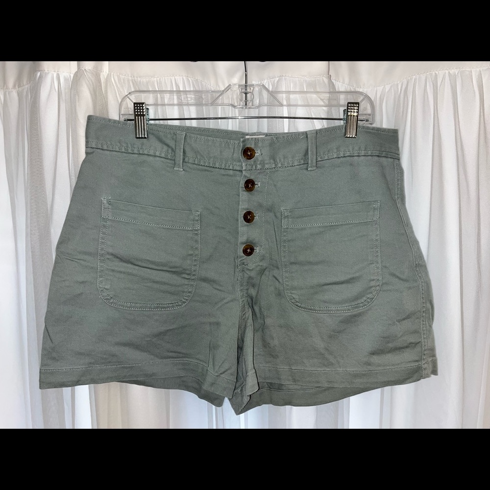 GAP Green Shorts